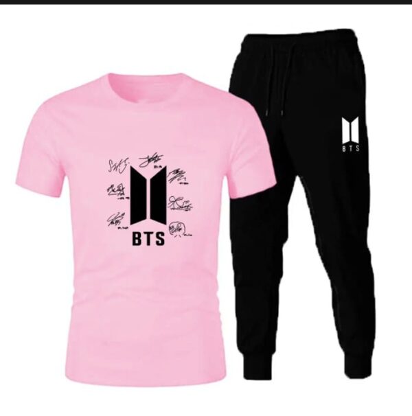 Tracksuit For Women And Girls In Pink T Shirt Round Neck Half Sleeves Tag Signature of All 7 Members Bts Printed Track suit Amazing And Trendy Bts Lovers Tee Shirt And Trouser Gym Part Shirt And Jogging